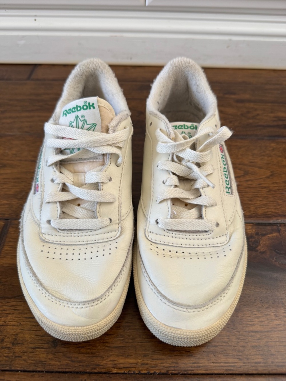 Reebok Classic White Leather Sneakers Size 7.5 USA / 5 UK / 38 EUR - Picture 5 of 8